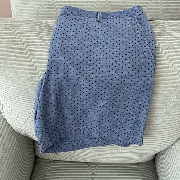 NWT Talbots Navy Polka Dot Girlfriend Chino Shorts. 7” Inseam. Size 14 - Picture 1 of 11